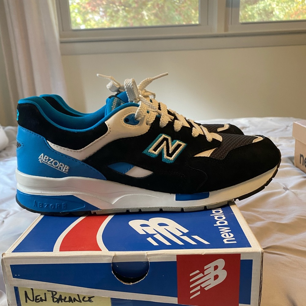 New Balance 1600 Size 10